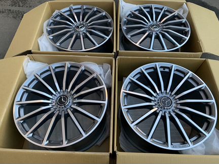 Новые диски R22 Mercedes GLS63 AMG x167 оригинал