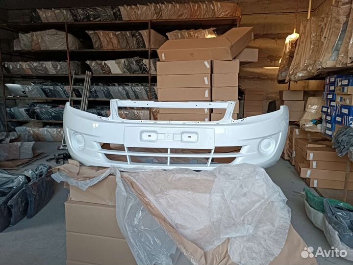 Бампер передний LADA granta белый (белое облако)