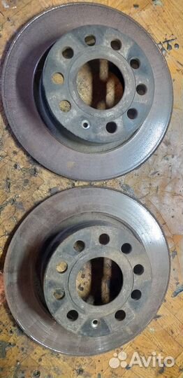 Задние тормозные диски Шкода