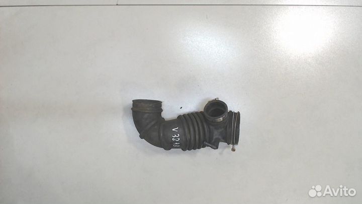 Патрубок воздушного фильтра Mitsubishi Outlander