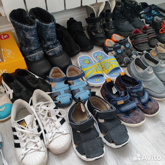 Детская обувь для мальчика пакетом