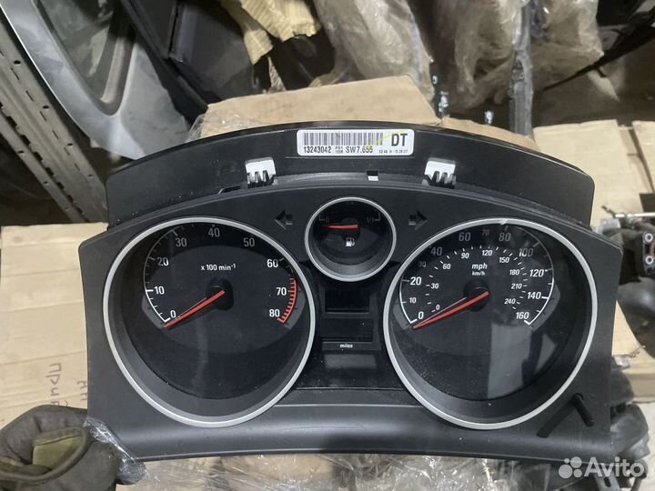 Щиток приборов opel astra H робот