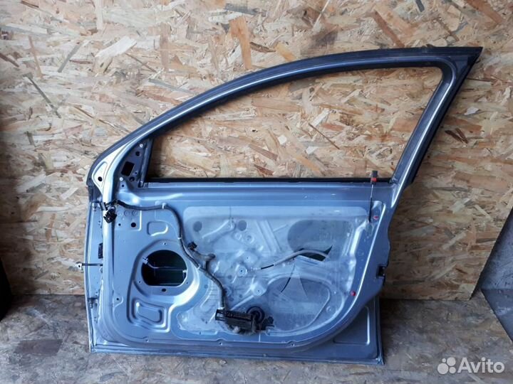 Дверь передняя правая Opel Vectra C 2002-2008