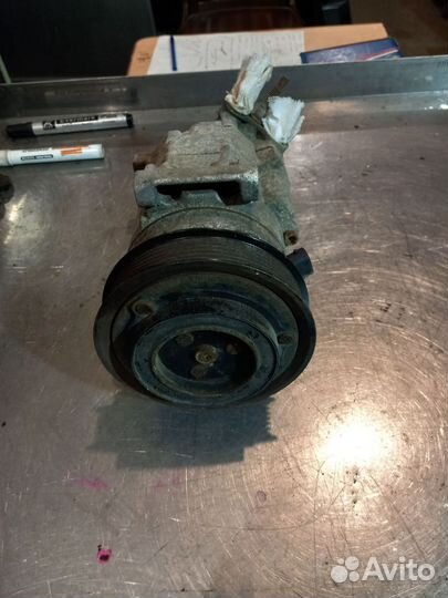 Компрессор кондиционера Opel Antara