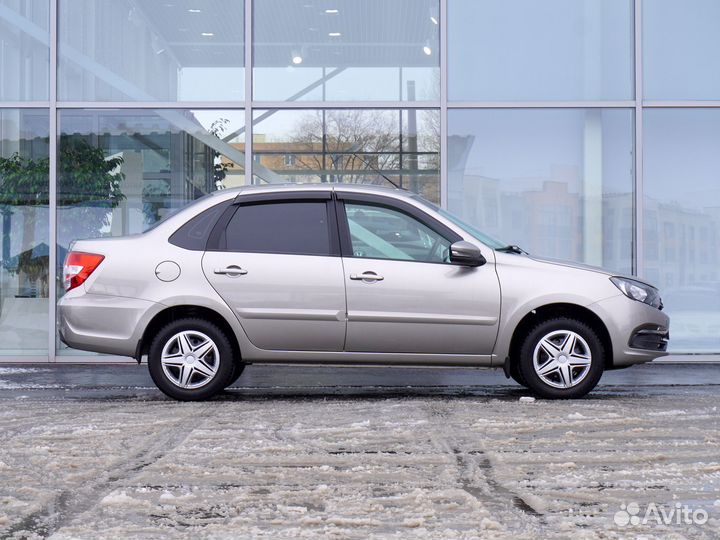 LADA Granta 1.6 МТ, 2021, 32 234 км