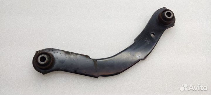 Рычаг поперечный задний Mitsubishi Outlander GF