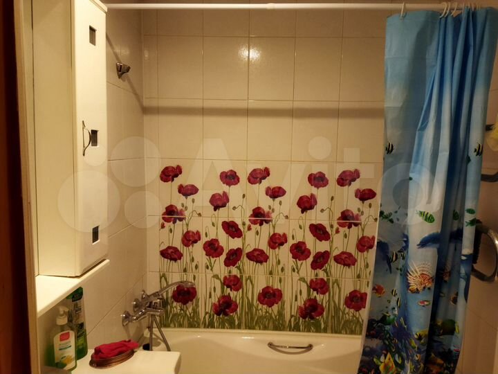 Комната 18 м² в 3-к., 3/17 эт.