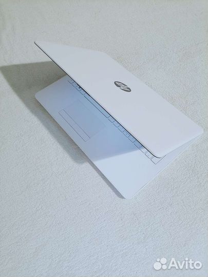 Стильный Hp как новый(Ssd/ i3/6)