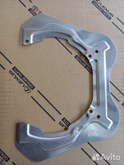 Кожух заднего тормозного диска Porsche 911