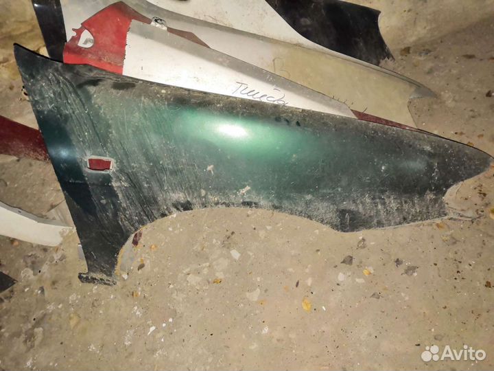 Крыло передная правая опель вектра