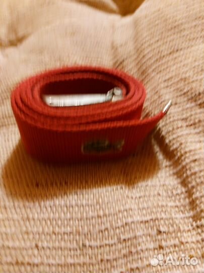 Ремень красный Lacosta