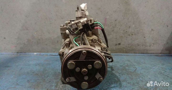 Компрессор кондиционера Honda Civic 8 4D FD