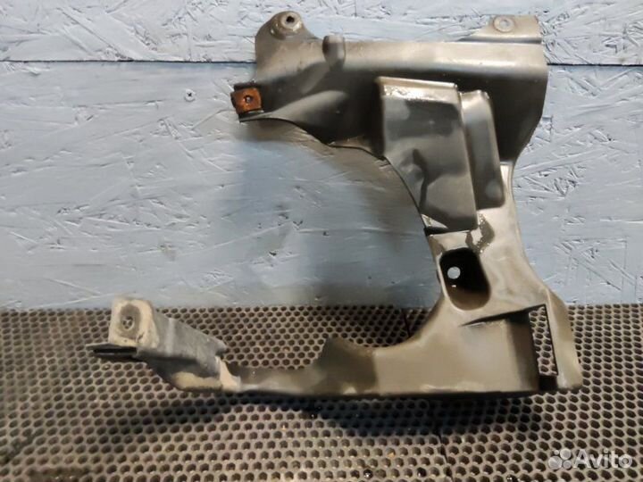 Кожух рулевой колонки левый Bmw 520I F10 N20 2015