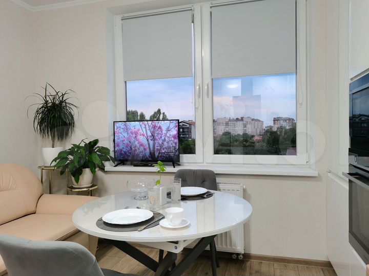 1-к. квартира, 42 м², 9/10 эт.