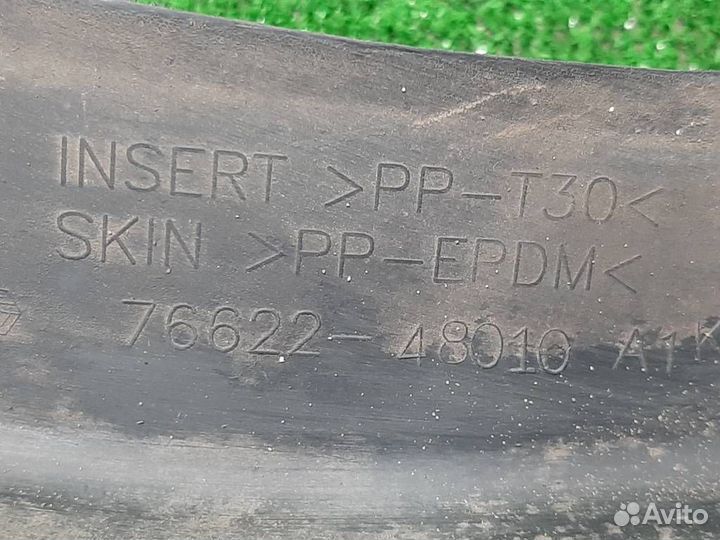 Брызговик передний левый Lexus RX300 (MCU15) 2002