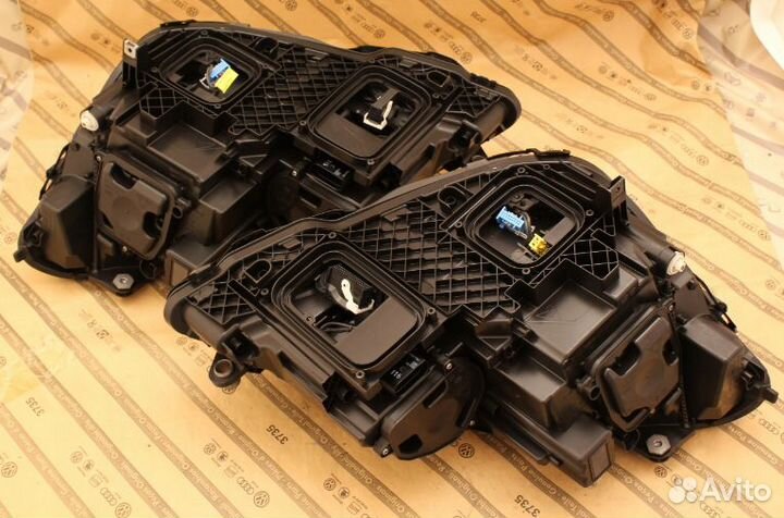 Mercedes coupe E W207 рест. фары full LED