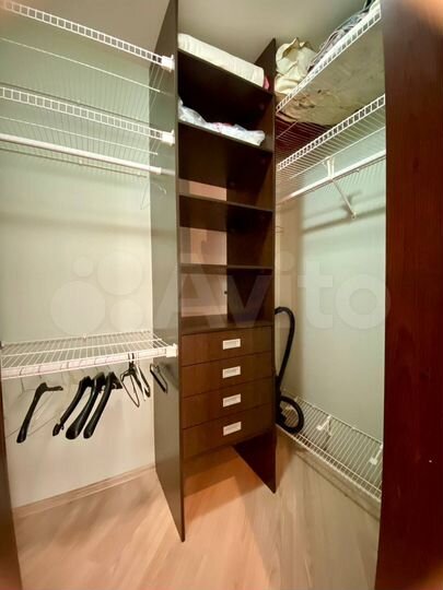 2-к. квартира, 55 м², 2/9 эт.