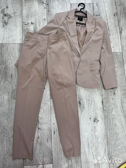 Пакет женских вещей на 42 размер