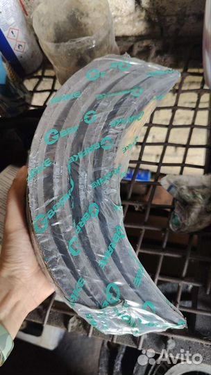 Тормозные накладки GL6104