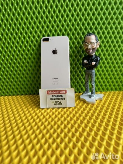 iPhone 8 Plus, 64 ГБ