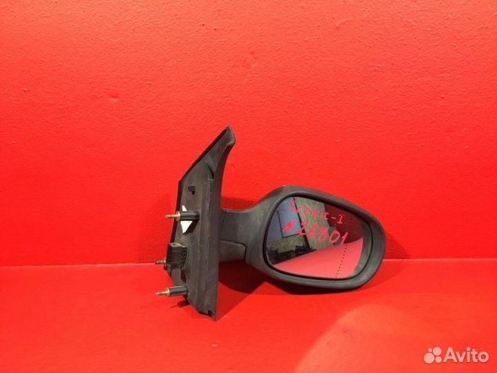 Зеркало заднего вида правое Renault Scenic 1