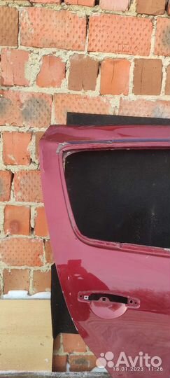 Дверь задняя правая renault sandero 2