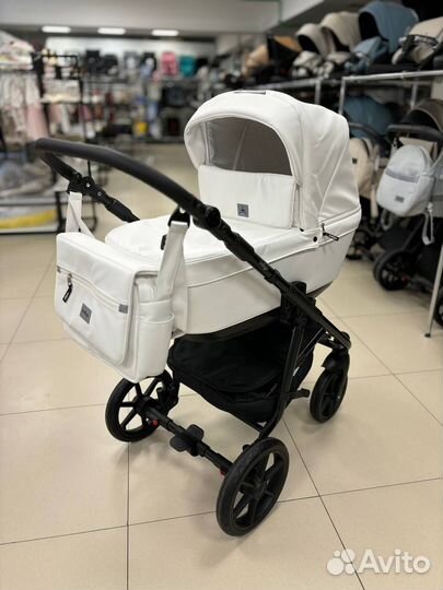 Коляска 2 в 1 Indigo Broco