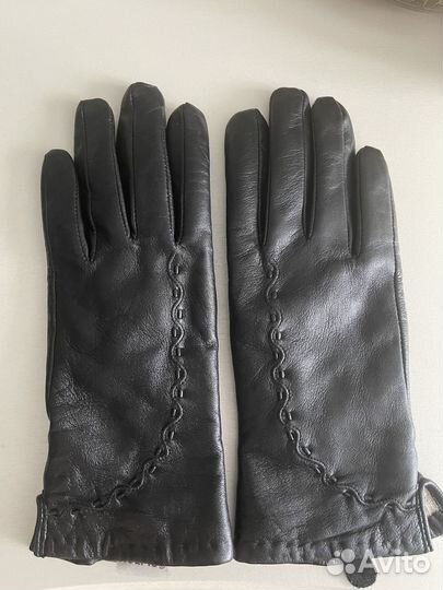 Перчатки женские кожаные новые