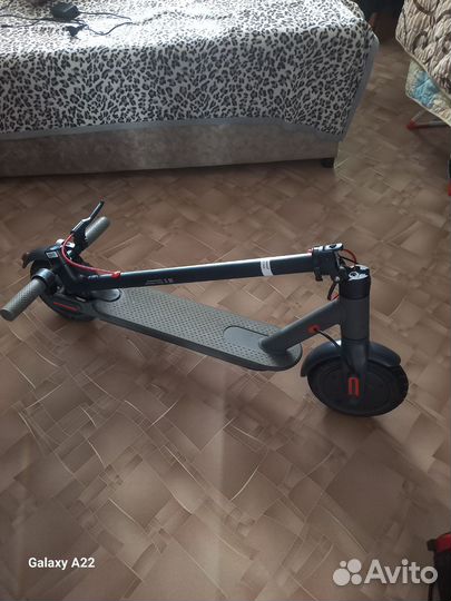 Самокат взрослый электрический бу