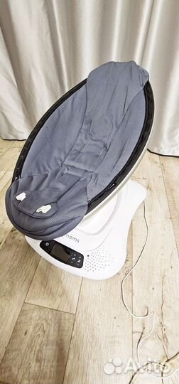 4 момс качели