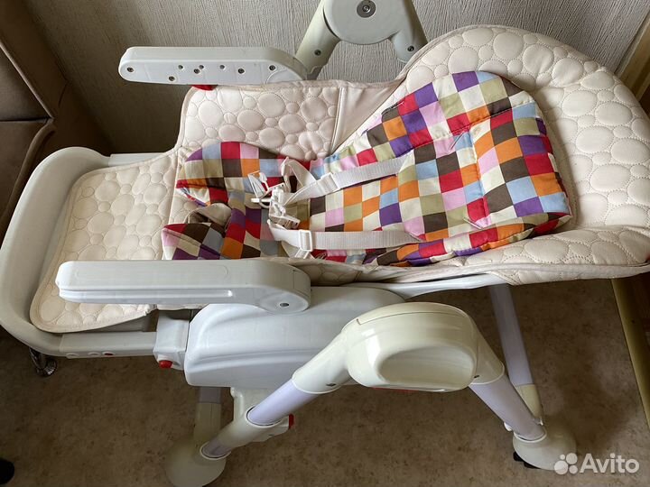Стул для кормления