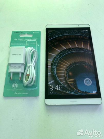 Планшет 8 дюймов Huawei M2-801L harman/kardon