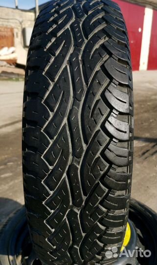 Continental ContiCrossContact AT 205/75 R15