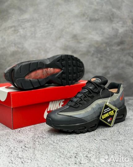 Nike Air Max 95 Gore Tex черные