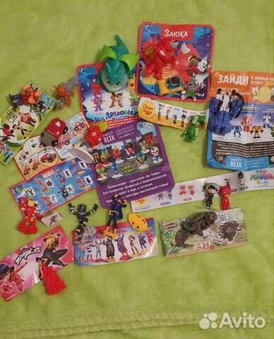 Игрушки из киндер-сюрприз и Sweet BOX