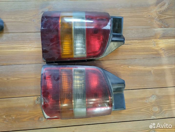 Задний фонарь Фольксваген transporter
