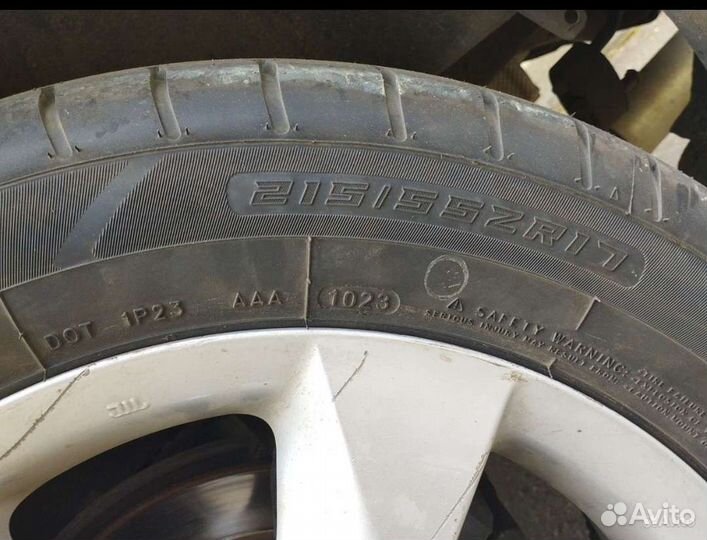 Windforce Catchfors UHP 215/55 R17