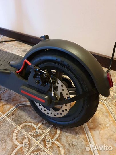 Электросамокат Xiaomi M365 PRO