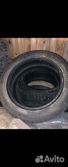 Viatti Strada 2 (V-134) 215/50 R17