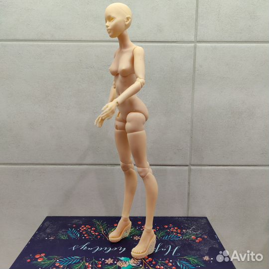 Мила кукла BJD