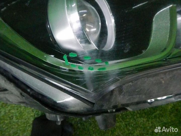 Фара правая Hyundai Santa Fe