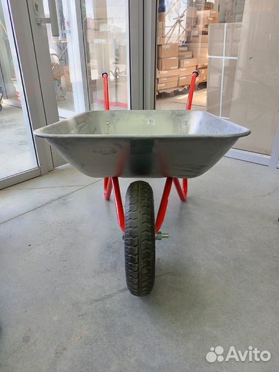 Тачка садовая RedVerg RD-WB100R одноколесная