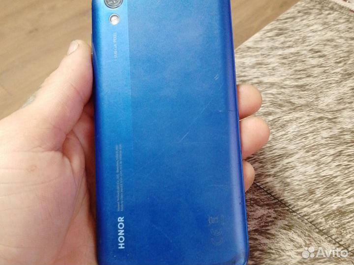 HONOR 8S, 3/64 ГБ
