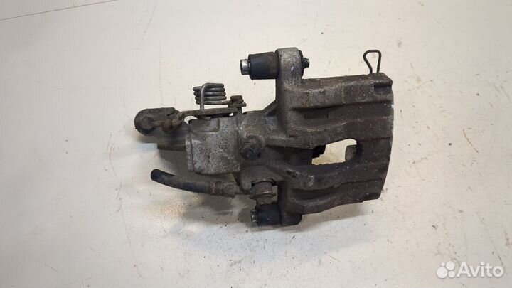 Суппорт Nissan Primera P12, 2004