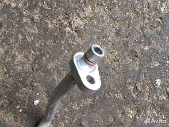 Renault duster Трубка