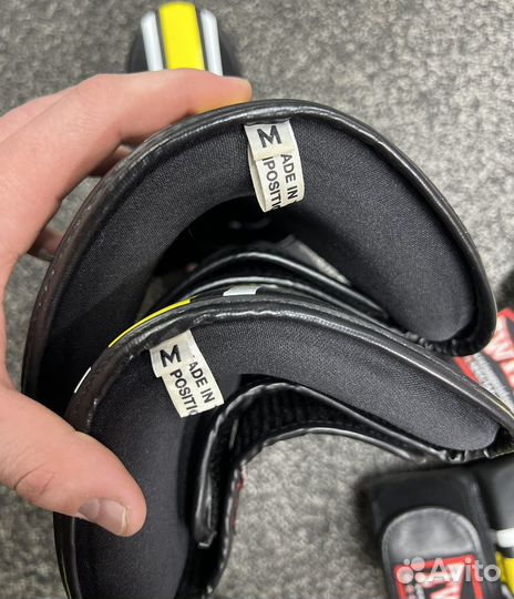 Комплект щитки + боксерские перчатки Twins special