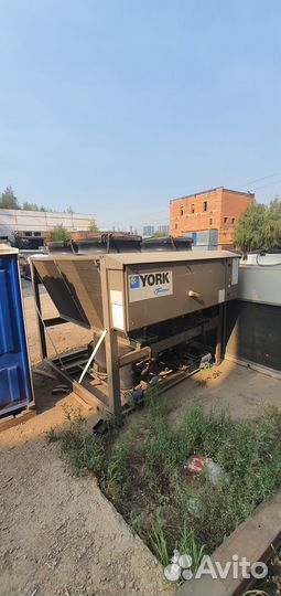 Чиллер для охлаждения воды 201 кВт