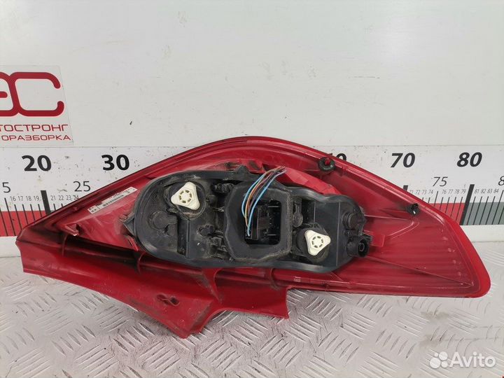 Фонарь задний для Opel Corsa D 93189091