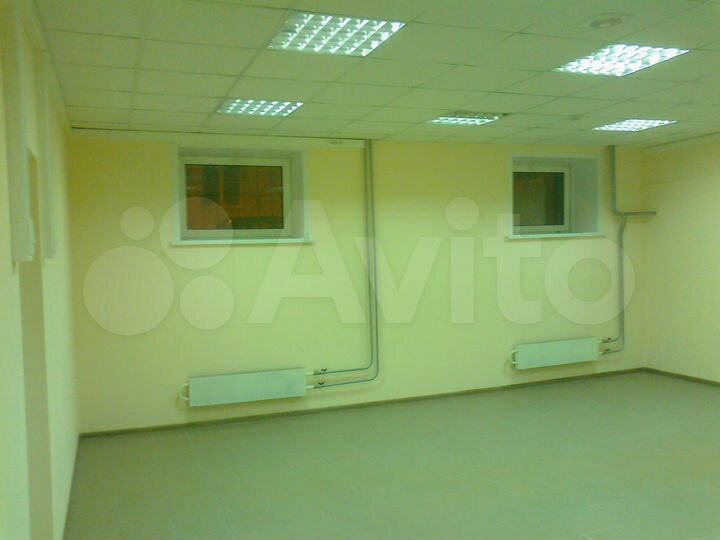 Без посредников. Сдается помещение своб.назнач.65м