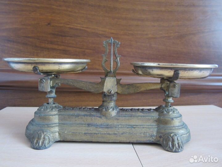 Старинные весы и немецкие ножницы solingen 10/0